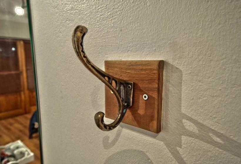 بنسيون Crisp Guest Rooms