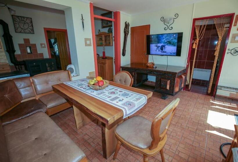 پانسیون Everlast