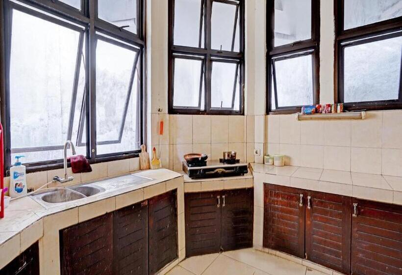 膳宿费 Graha Ara Homestay Syariah Rsud Dr Soetomo Surabaya Mitra Reddoorz