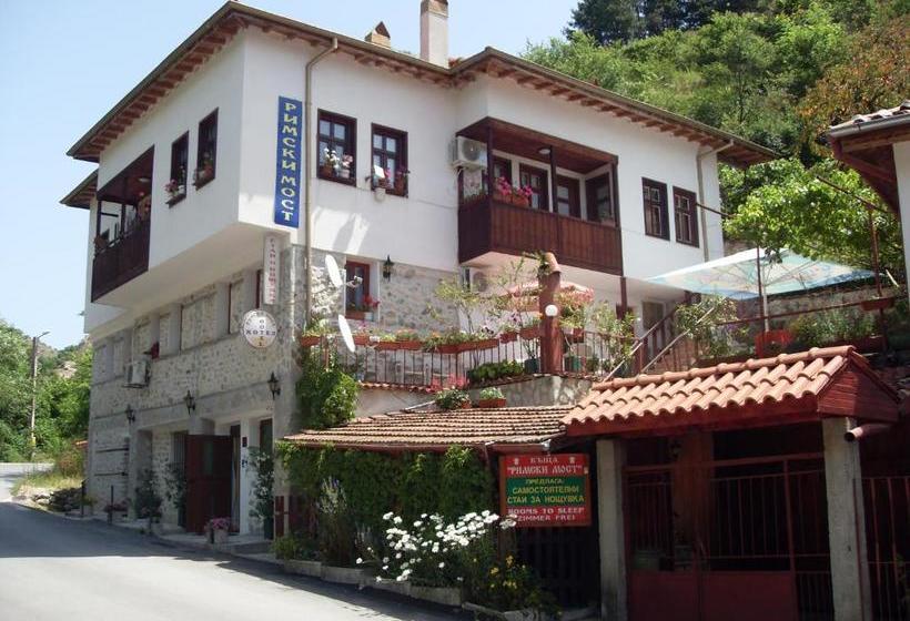 펜션 Guest House Rimski Most