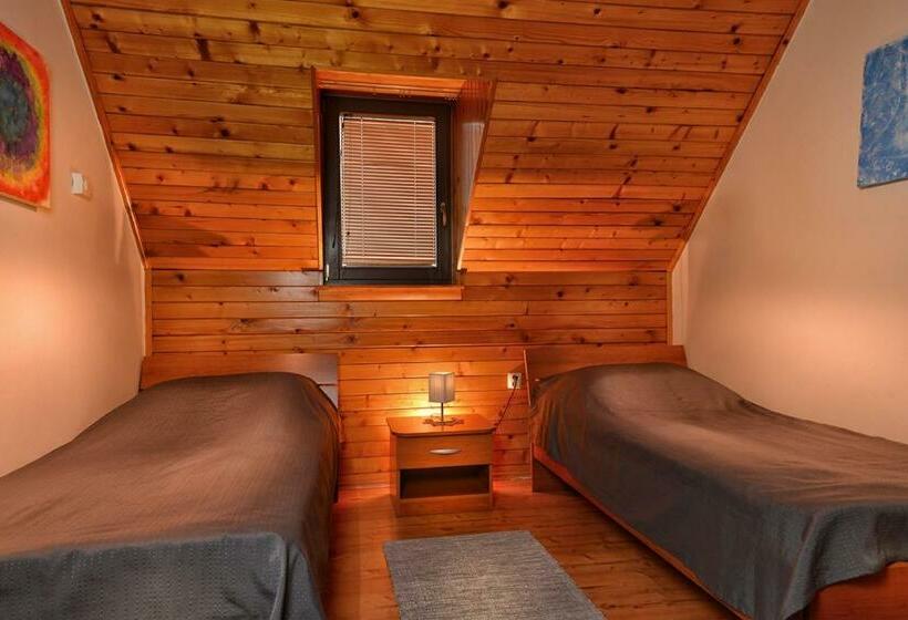 پانسیون Guesthouse Les