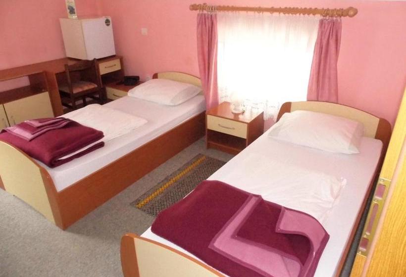 پانسیون Guesthouse Pri štefanu