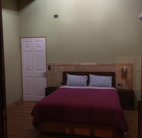 Pension Hostal Kutralwe