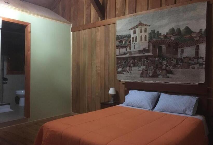 Pension Hostal Kutralwe