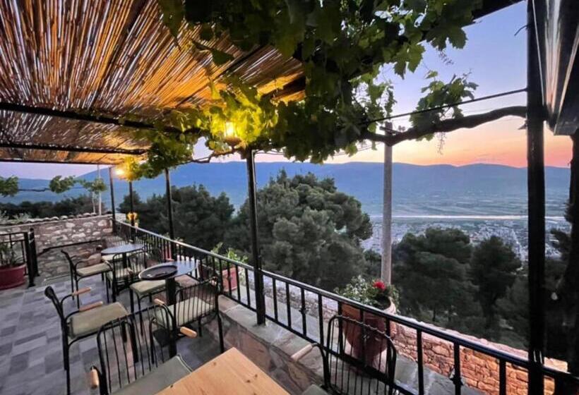 פנסיון Kris Guesthouse