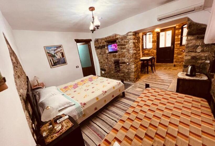 פנסיון Kris Guesthouse