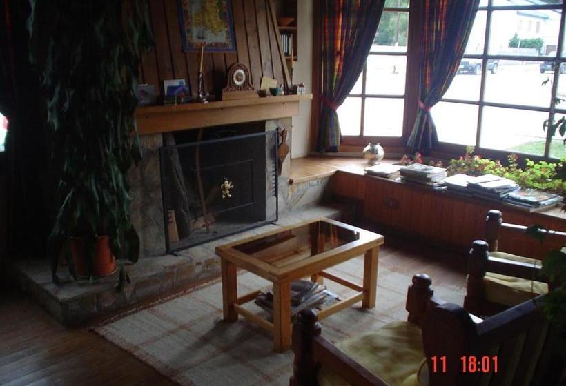 ペンション La Posada B&b