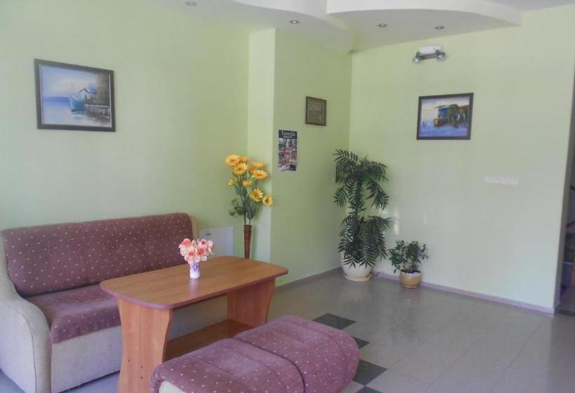 ペンション Laguna