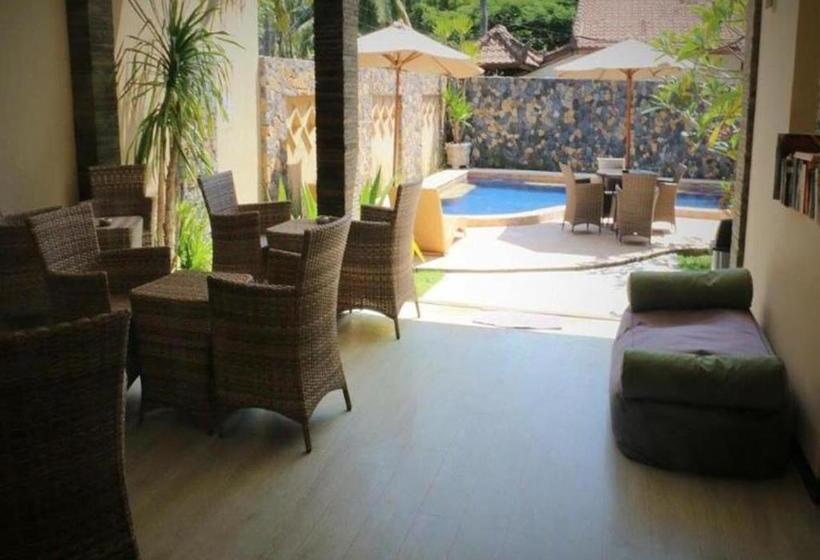 بنسيون Matahari Inn