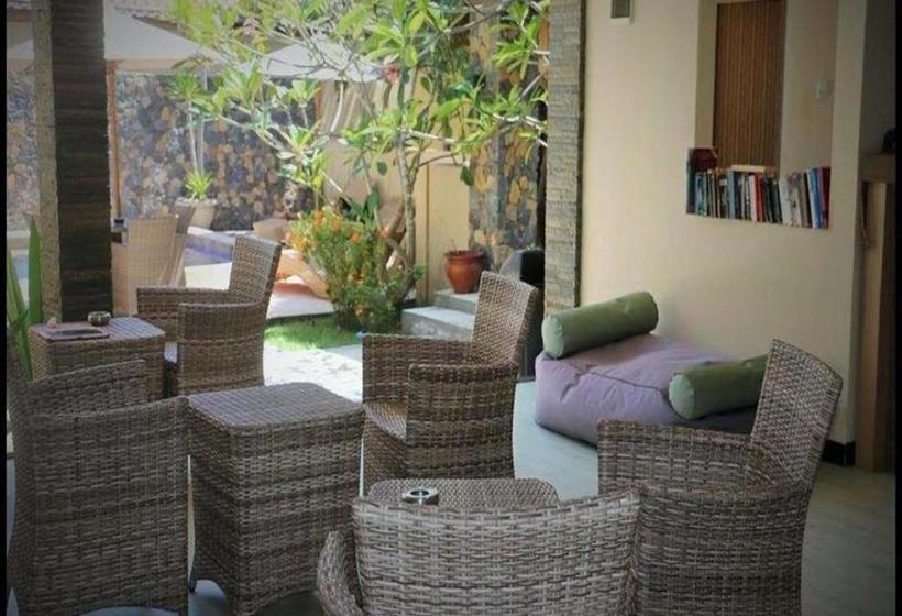 بنسيون Matahari Inn