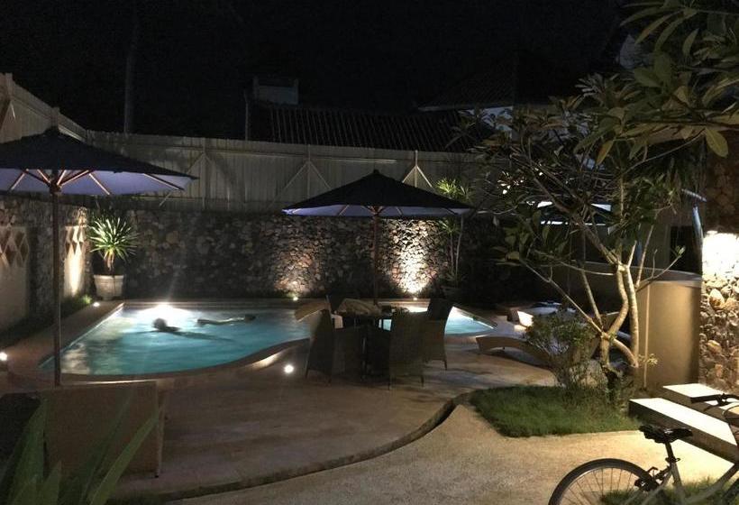 بنسيون Matahari Inn