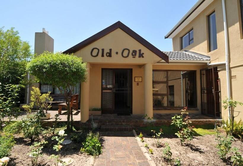 פנסיון Old Oak Guest House