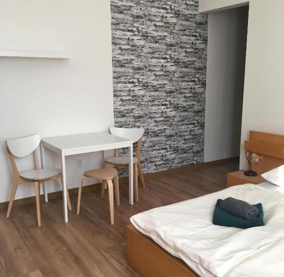 פנסיון Penzion Nad Bankou