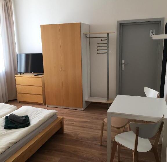 פנסיון Penzion Nad Bankou