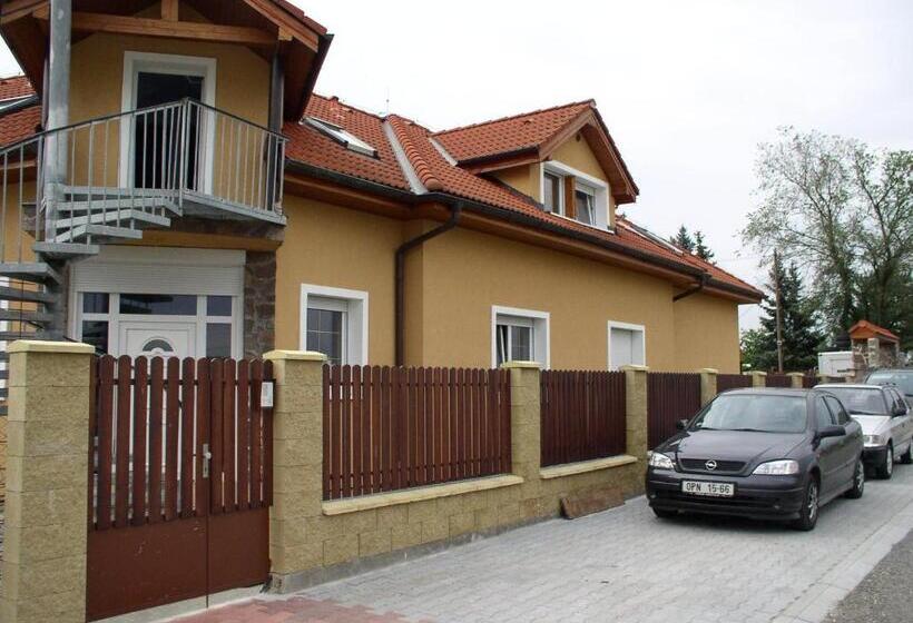 פנסיון Penzion Rozkoš