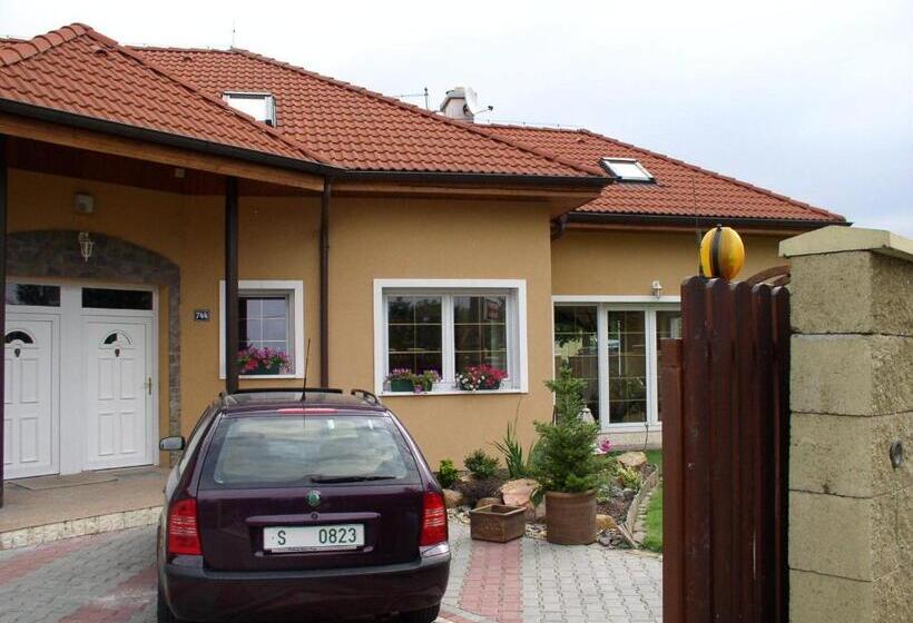 פנסיון Penzion Rozkoš