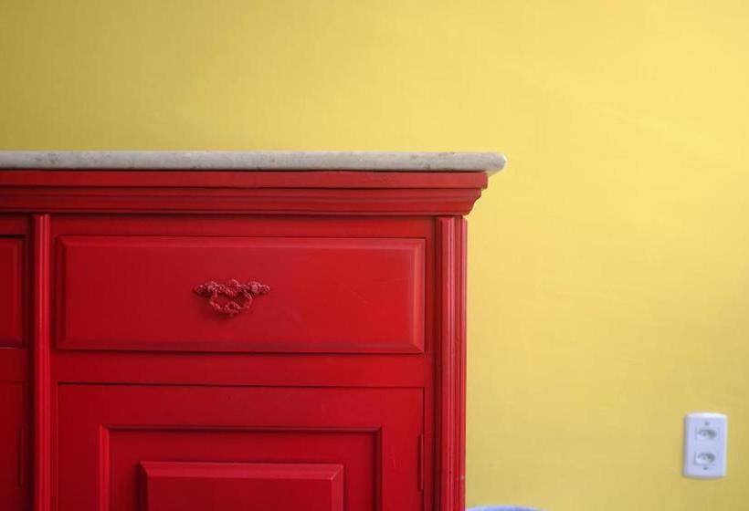 بنسيون Casa De Hilton