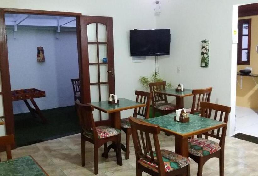 פנסיון Pousada Cavalo Branco