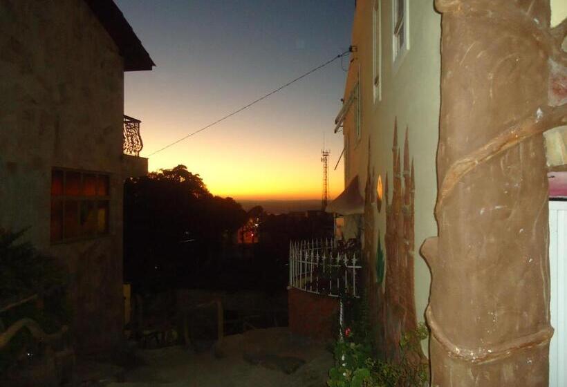 펜션 Pousada Reino Encantado   São Thomé Das Letras   Minas Gerais