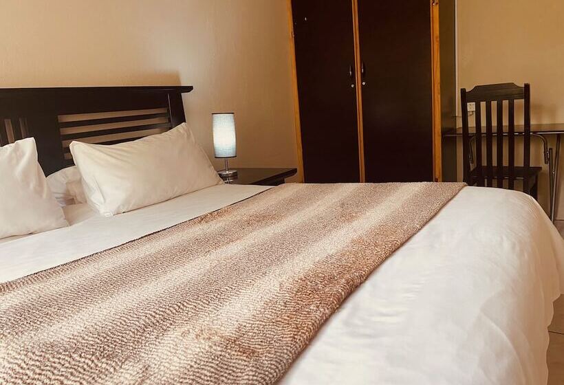 פנסיון Sidze Guest House