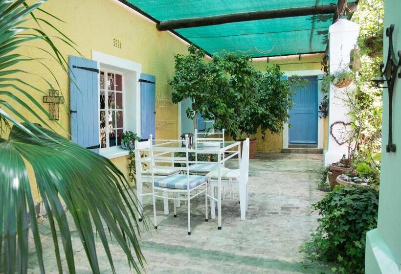 פנסיון Somerset Stables