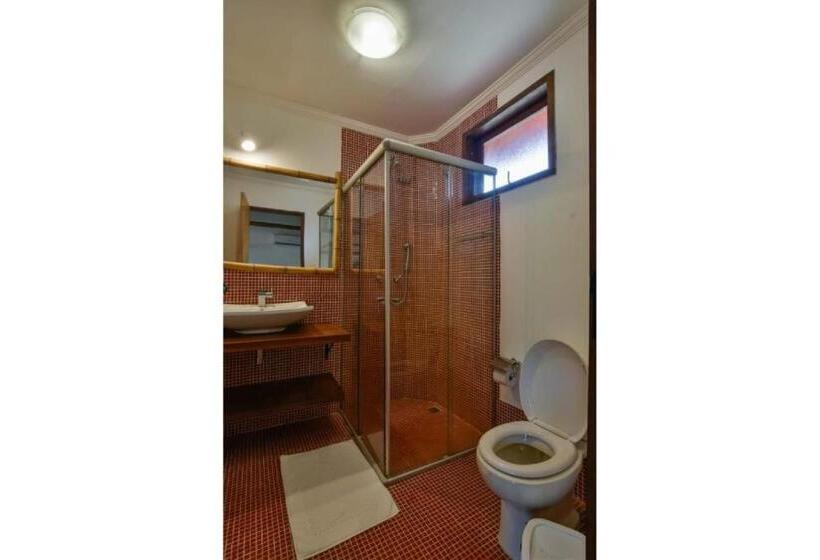 ペンション Thai Pousada