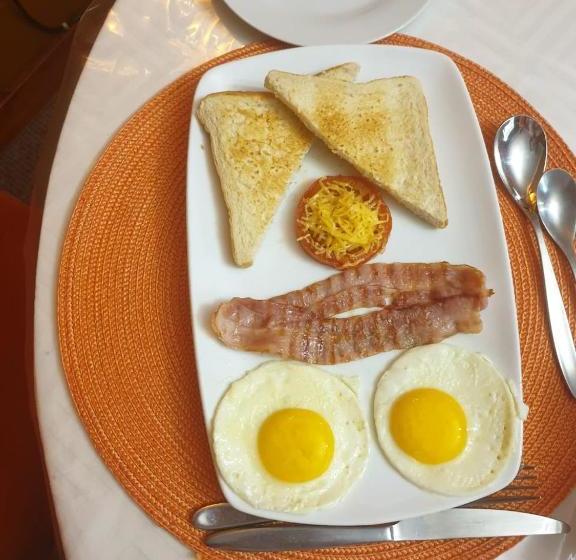 ペンション The Loft Lynette S