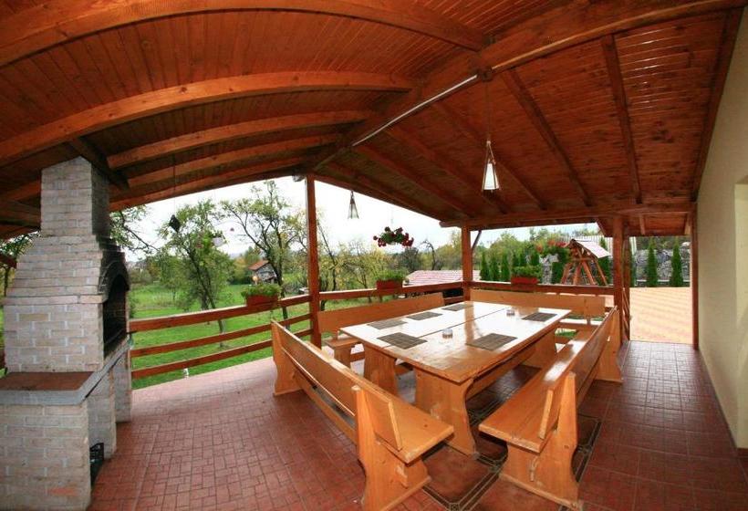 Pensiunea Valea Ursului