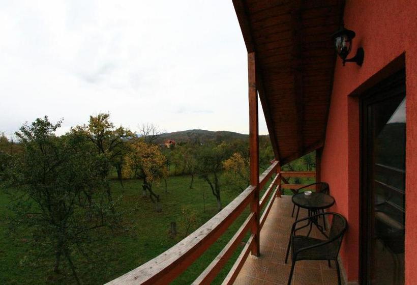 Pensiunea Valea Ursului