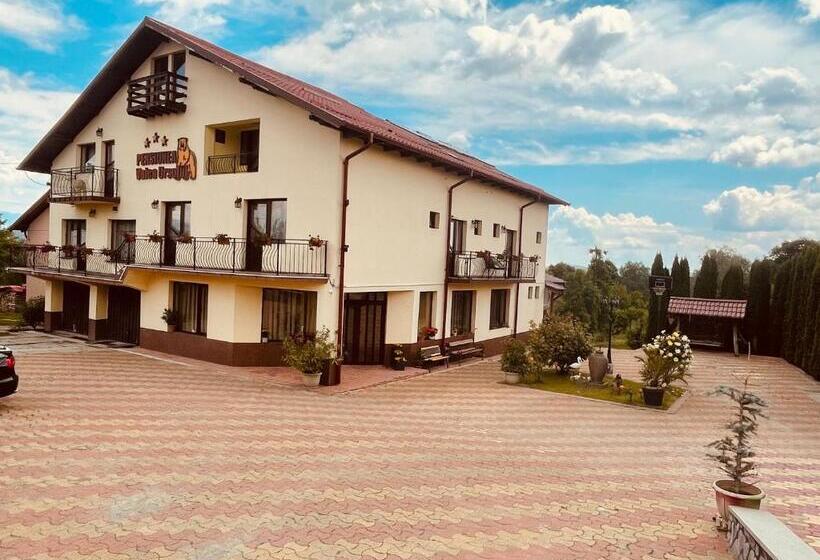 Pensiunea Valea Ursului