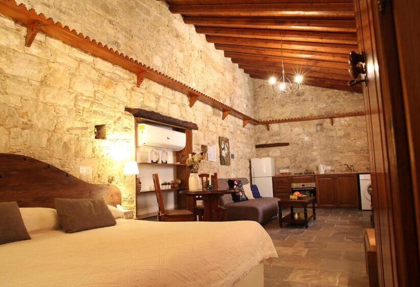 הוסטל Agrovino Lofou