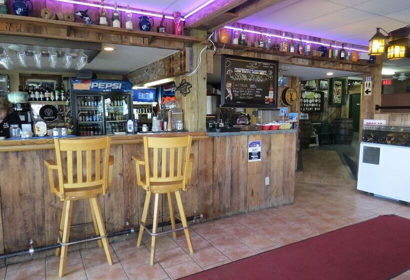 호스텔 Dockside Suites