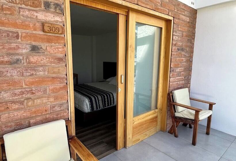 Общежитие El Geranio