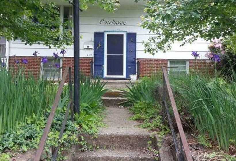 Общежитие Fairhaven Guesthouse