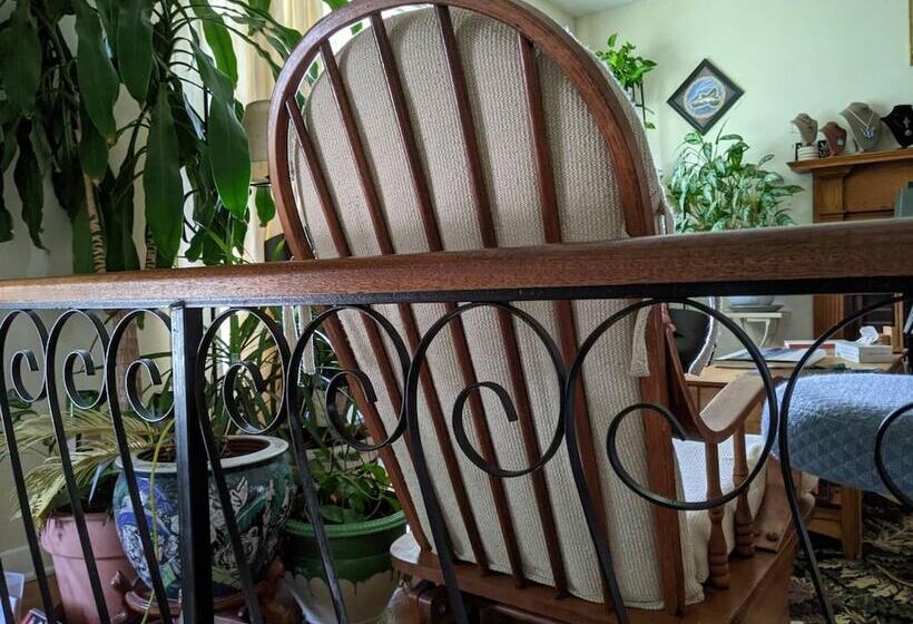 Общежитие Fairhaven Guesthouse