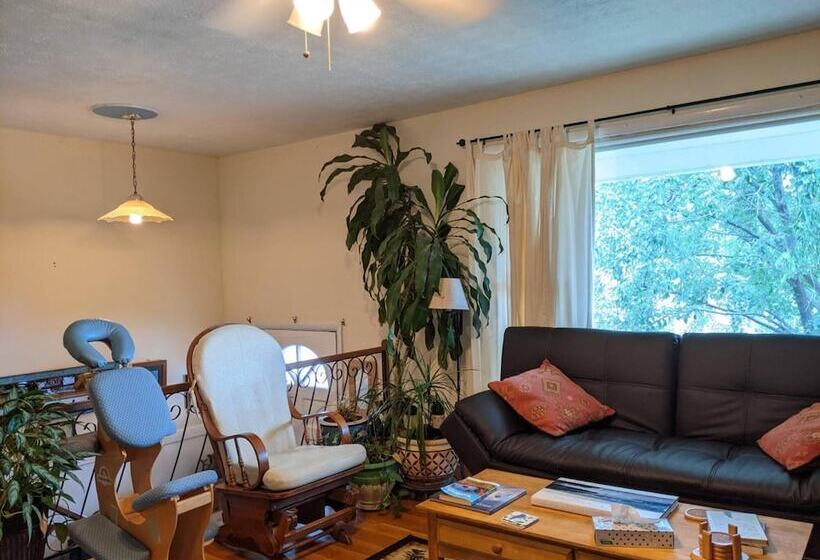 Общежитие Fairhaven Guesthouse