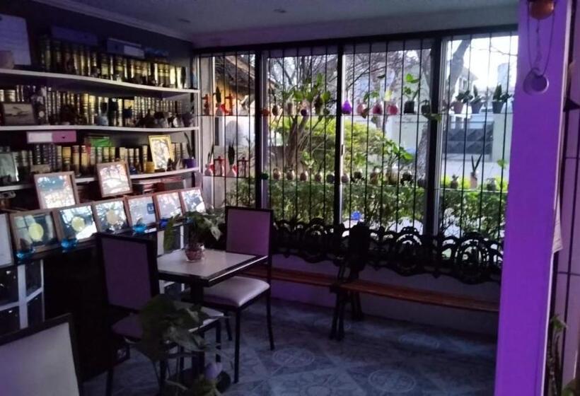 فندق صغير La Posada De Los Fresnos