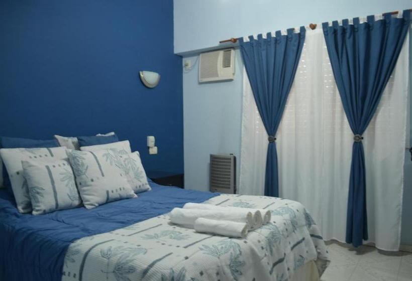 فندق صغير La Posada De Los Fresnos