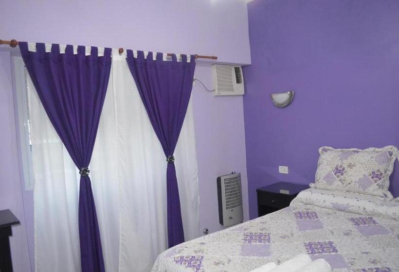 فندق صغير La Posada De Los Fresnos