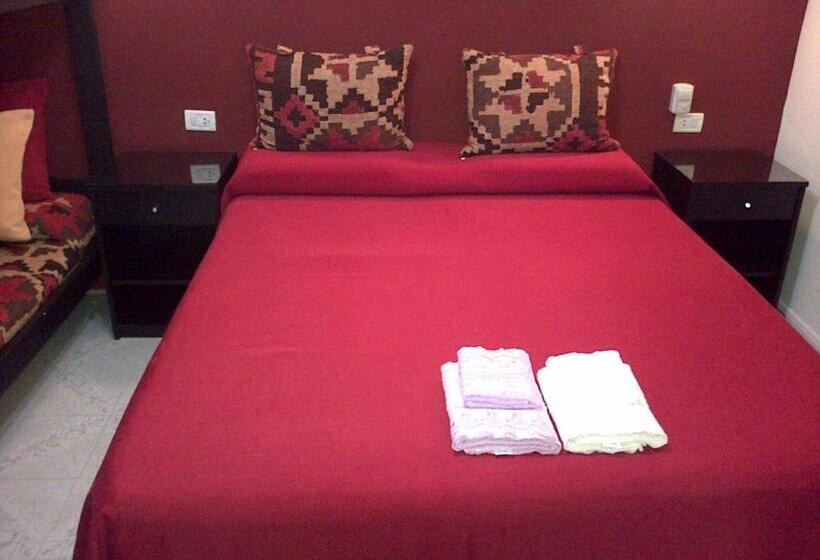 فندق صغير La Posada De Los Fresnos