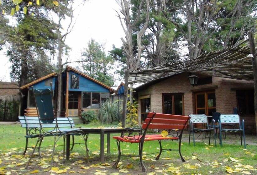 هاستل Manantial Hostería & Cabañas