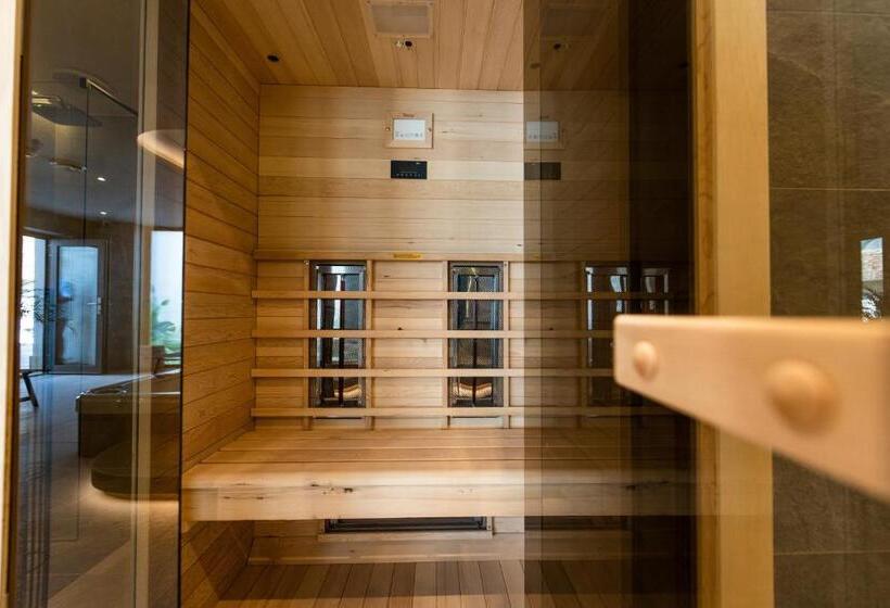 旅馆 Rókusfalvy Borhotel és Fogadó