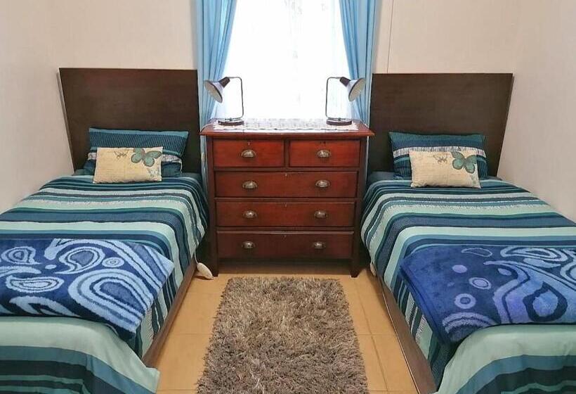 فندق Fairbairn Guest Farm