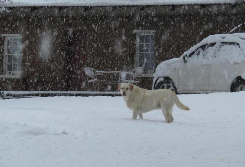 فندق Fairbairn Guest Farm