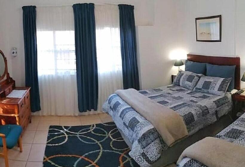 فندق Fairbairn Guest Farm