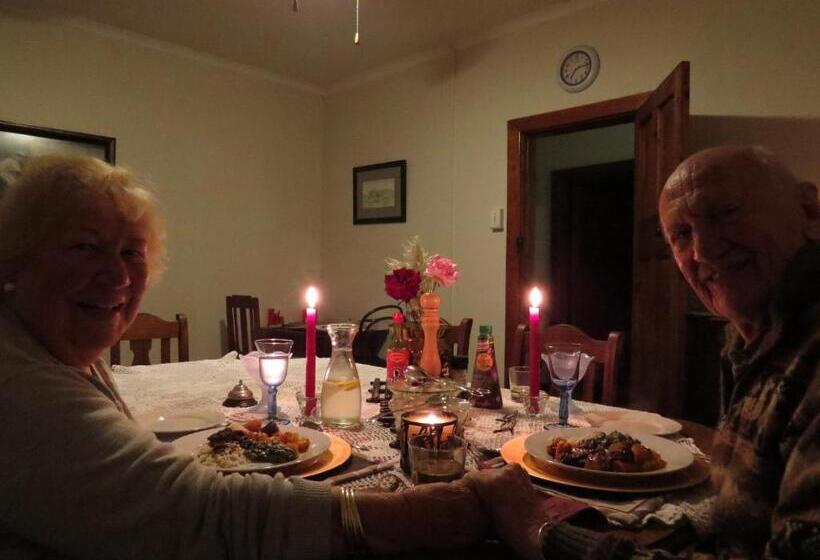 فندق Fairbairn Guest Farm