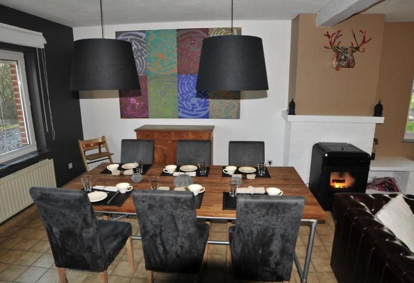 La Maison Des Artistes