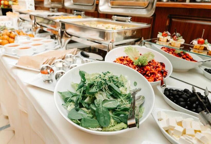 Marmaros Apart Hotel & Spa