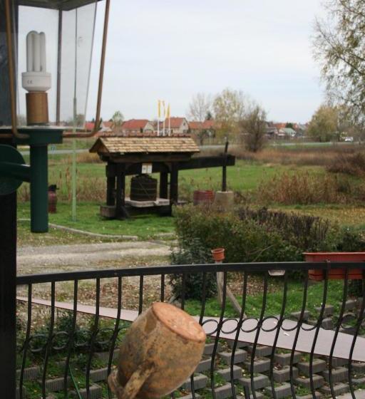 Nautilus étterem és Panzió