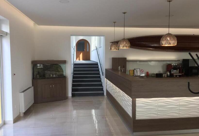 Nautilus étterem és Panzió